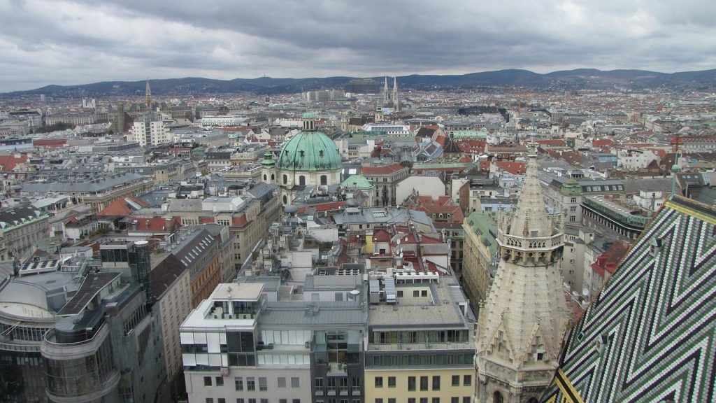 Aktuelles / News - Stephansdom - Dächer von Wien